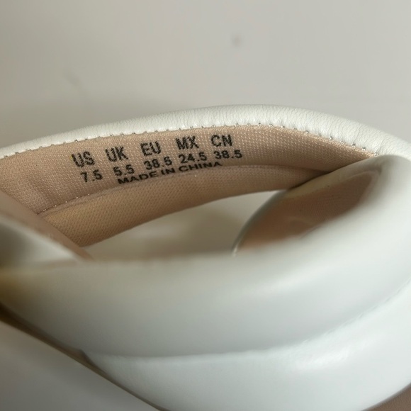 The Drop Ava Criss Cross White Women's Heeled Sandals, Sz. 7.5 - Picture 2 of 10